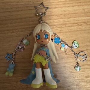 Poppy starlight peach riot loading keychain